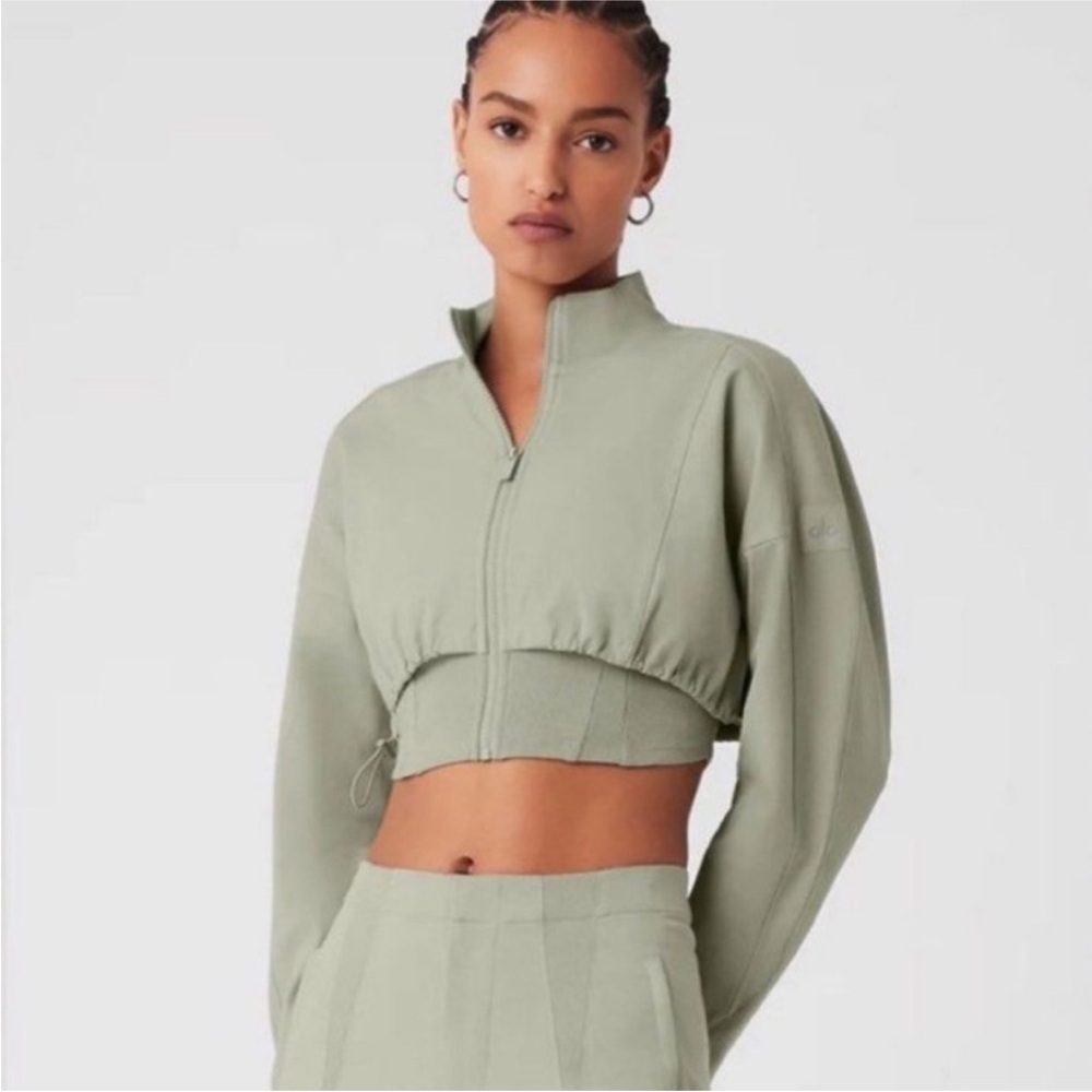 ALO Yoga On Point Sage Green Limestone Cropped Zip-Up Jacket